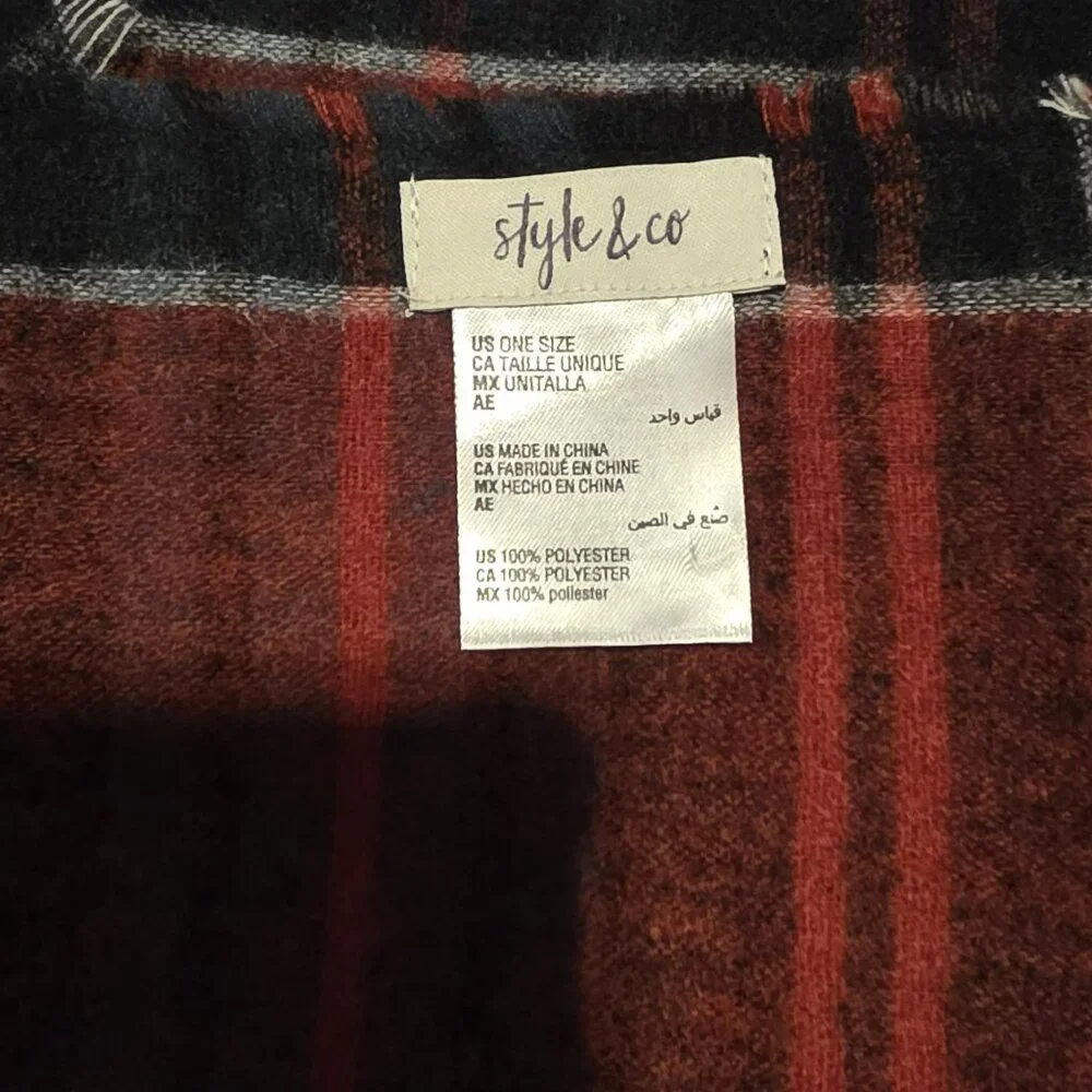 Style‎ & Cp Red and Black Plaid Tartan Scarf - NWOT